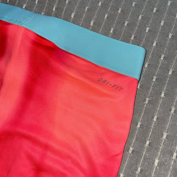 Nike Pro Capri Girls Leggings - Picture 5 of 7